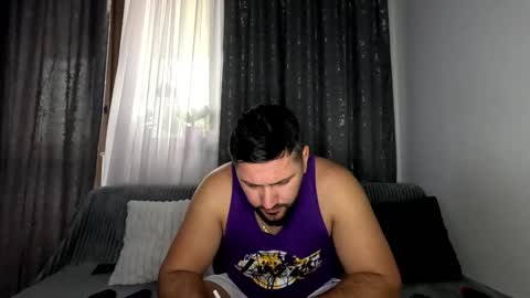 gold_alpha_boy online show from October 9, 8:09 am