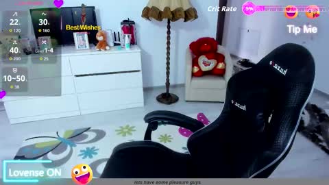 Snapshot of golddivine00 chatting on September 11, 5:52 am Nicole.. online show from September 11, 5:52 am