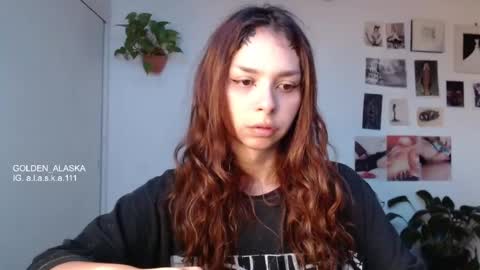 Snapshot of golden_alaska chatting on September 28, 10:30 pm Alaska online show from September 28, 10:30 pm