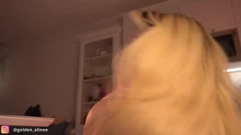 Aline meow   online show from February 23, 9:59 pm