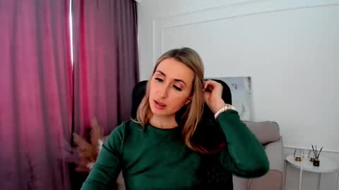 Olivia online show from February 26, 9:44 am