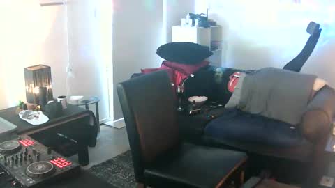 goldyguy011 online show from September 24, 6:53 am