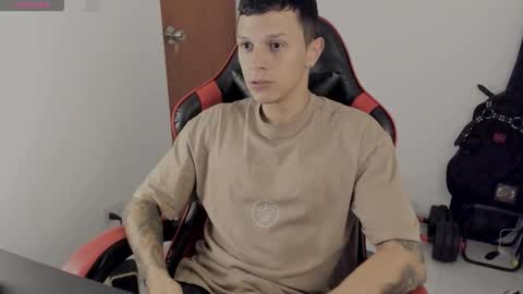 goodboy69i online show from October 23, 11:49 pm