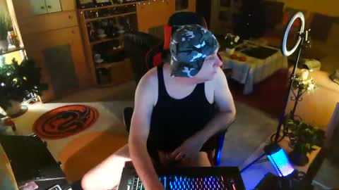 google5001 online show from February 15, 8:29 pm