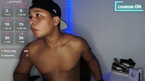 Snapshot of goos_cum chatting on September 10, 6:47 am Goos online show from September 10, 6:47 am