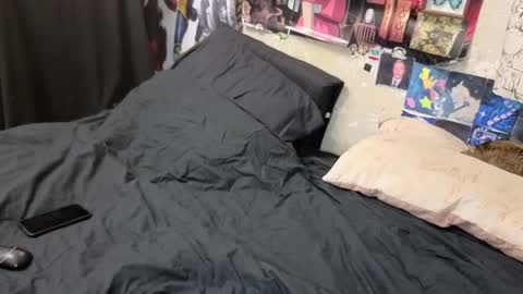 Amy online show from December 4, 9:03 pm