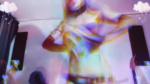        online show from October 6, 7:26 am