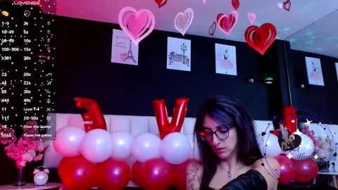 Meredith Alessandra online show from February 15, 7:51 am