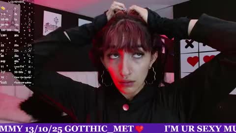 Snapshot of gotthic_met chatting on October 15, 4:49 am Meredith Alessandra online show from October 15, 4:49 am