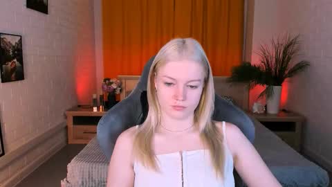 Snapshot of graceglamour chatting on September 22, 5:11 am Grace Glamour online show from September 22, 5:11 am