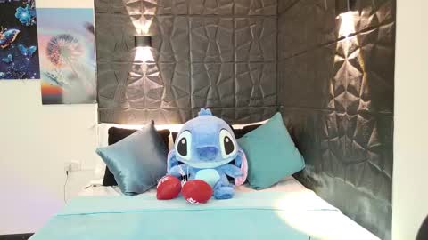 Snapshot of graceymilf999 chatting on September 13, 11:34 am Gracey Milf online show from September 13, 11:34 am