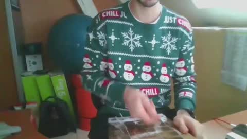 Snapshot of grandbi chatting on December 17, 1:27 pm grandbi online show from December 17, 1:27 pm
