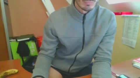 Snapshot of grandbi chatting on January 9, 1:02 pm grandbi online show from January 9, 1:02 pm