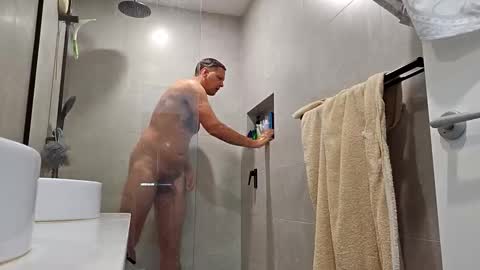 grattitude online show from January 11, 11:11 pm