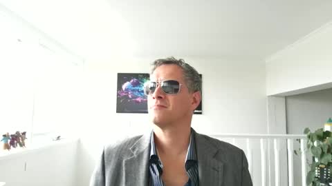 grattitude online show from September 12, 4:36 am