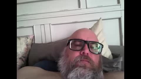 Snapshot of graymosquito chatting on September 22, 4:44 pm graymosquito online show from September 22, 4:44 pm