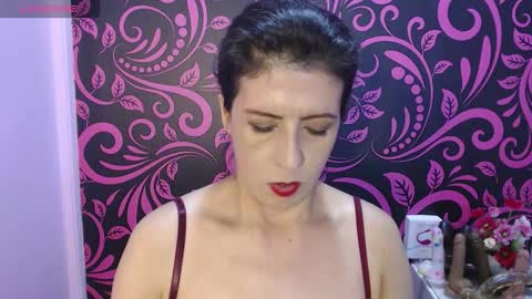 Snapshot of great_pussy20 chatting on October 5, 12:35 pm Isabella online show from October 5, 12:35 pm
