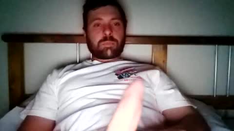 greatwhitebuffalohunter1 online show from December 22, 4:17 pm