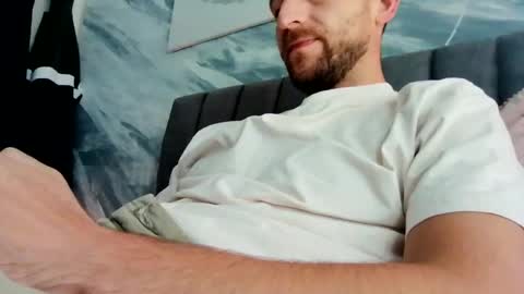 Snapshot of greendiamon chatting on September 26, 9:17 am greendiamon online show from September 26, 9:17 am