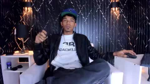 GregorySforza online show from November 3, 11:44 am