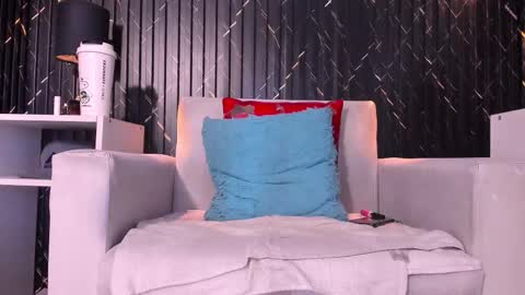 GregorySforza online show from September 13, 3:58 pm