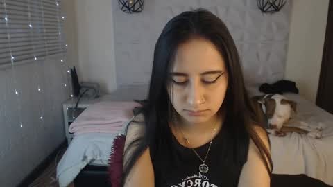 Gretta n dannie online show from February 13, 6:59 pm