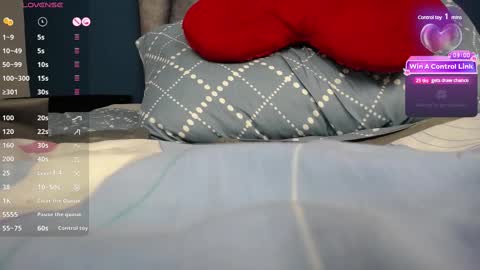 Snapshot of grey_lorenz11 chatting on March 12, 5:38 pm Grey Lorenz online show from March 12, 5:38 pm