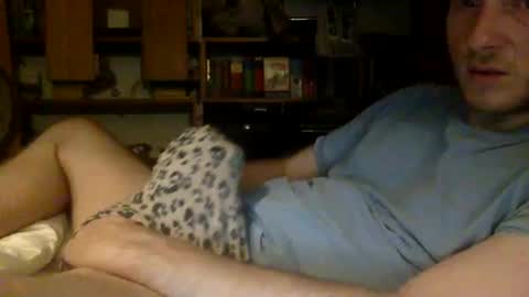 gruendamien online show from February 14, 12:02 am