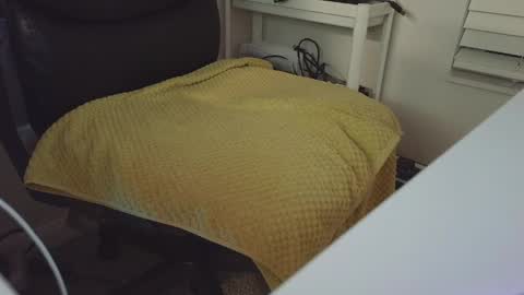 gruesojonni online show from April 11, 2:38 am