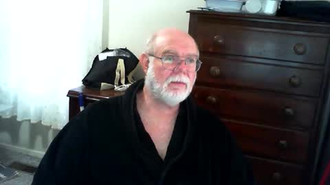 Gary online show from April 26, 11:52 am