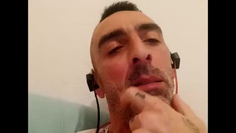 guanchoe online show from February 11, 2:14 am