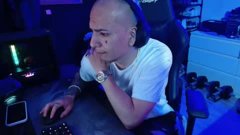 Guayaco  online show from March 25, 6:03 pm