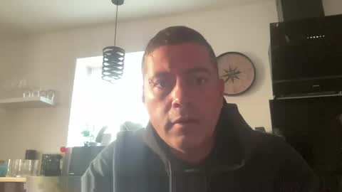 guil0 online show from September 10, 9:43 am