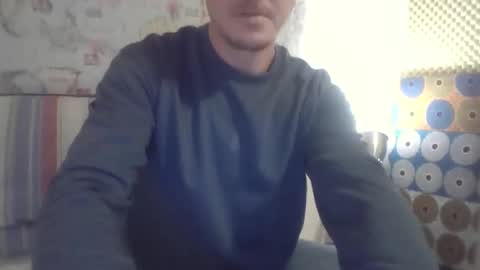 guillermoglandegrande online show from March 23, 1:10 am