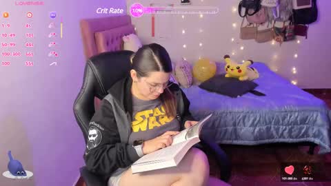 Hello Im Julieta Im 25 years old welcome to my room have fun and be happy. online show from February 15, 4:03 am