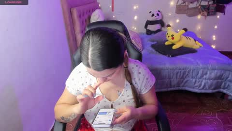 Hello Im Julieta Im 25 years old welcome to my room have fun and be happy. online show from February 8, 3:31 pm