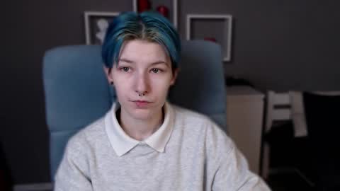 guitarandangell online show from October 21, 6:40 am