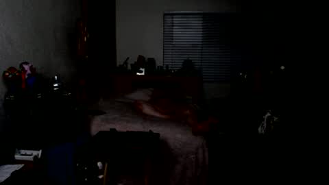 Snapshot of guitarsexgod chatting on September 12, 11:01 am Mario online show from September 12, 11:01 am