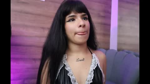 gummyluv online show from April 8, 10:13 pm