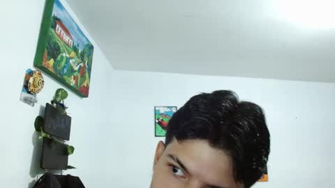 Snapshot of guts_x chatting on January 31, 8:22 pm Guts online show from January 31, 8:22 pm