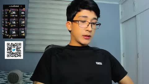 Snapshot of guy_veryhot1 chatting on September 25, 12:50 am onlyfans kevin garcia s online show from September 25, 12:50 am