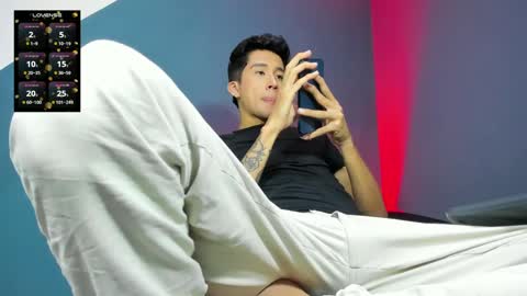 Snapshot of guy_veryhot1 chatting on December 11, 6:04 am onlyfans kevin garcia s online show from December 11, 6:04 am
