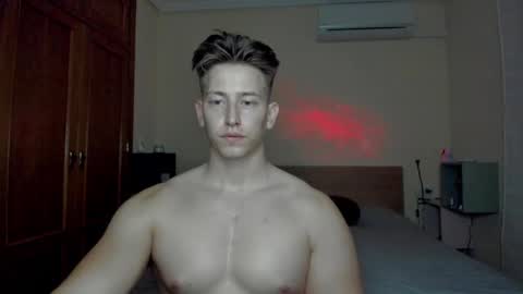 Snapshot of gym_alpha chatting on March 10, 6:45 pm Oliver online show from March 10, 6:45 pm