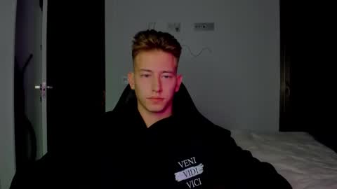 Oliver online show from February 23, 12:35 am