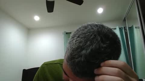 h0nest84 online show from March 2, 1:37 am