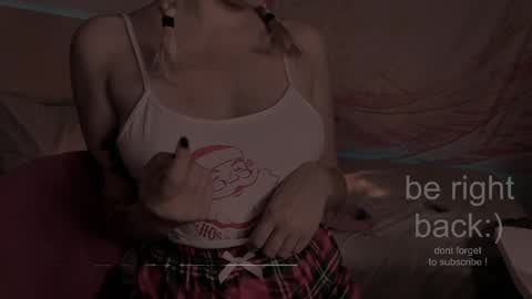 Lana online show from April 16, 8:31 pm