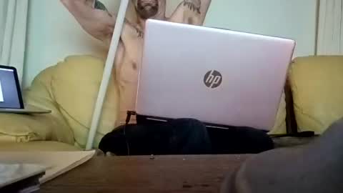 h333th3nz online show from March 29, 4:36 am