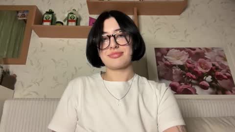 Helga online show from October 27, 5:02 pm