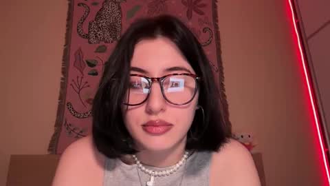 Helga online show from February 2, 5:09 pm