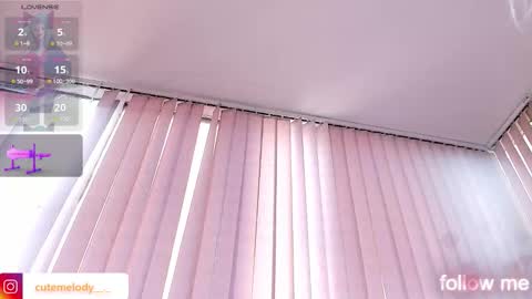 Hello Kitty online show from March 6, 1:21 pm